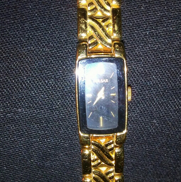 NWOT Pulsar Ladies Watch - Picture 3 of 3